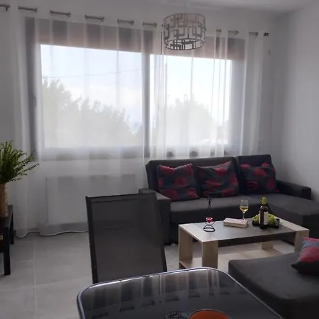 Emvasis * Nea Koroni